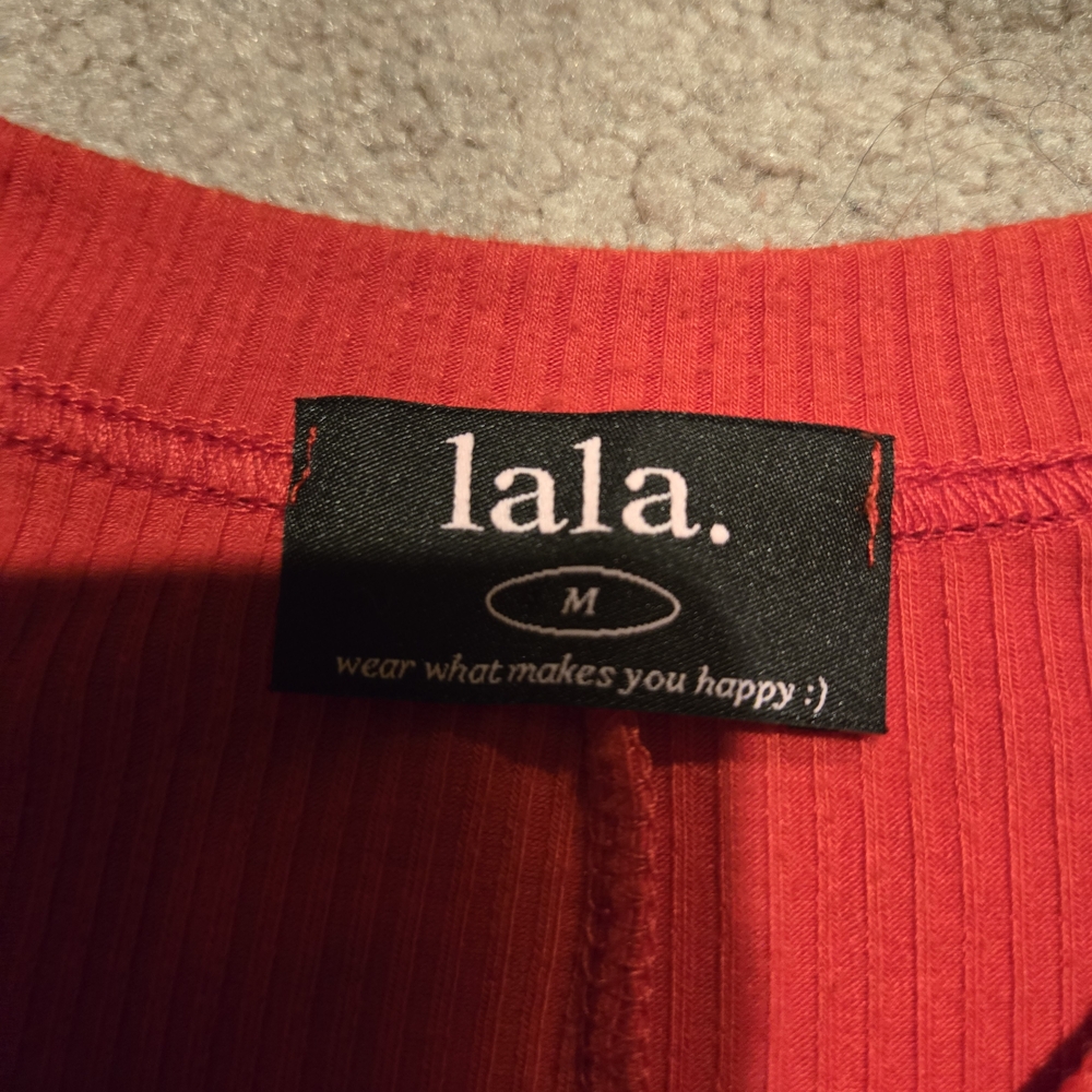 Red Ribbed Lounge Set - Picture 2 of 3